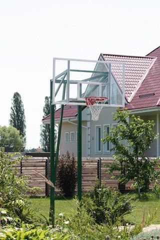 Баскетбольна стійка на трьох опорах &mdash; купити в Україні